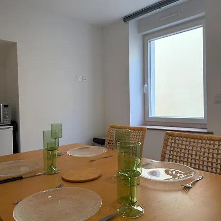 Apartment Le Logis Du Val Patio Prive Au Coeurde Climatisation Briey
